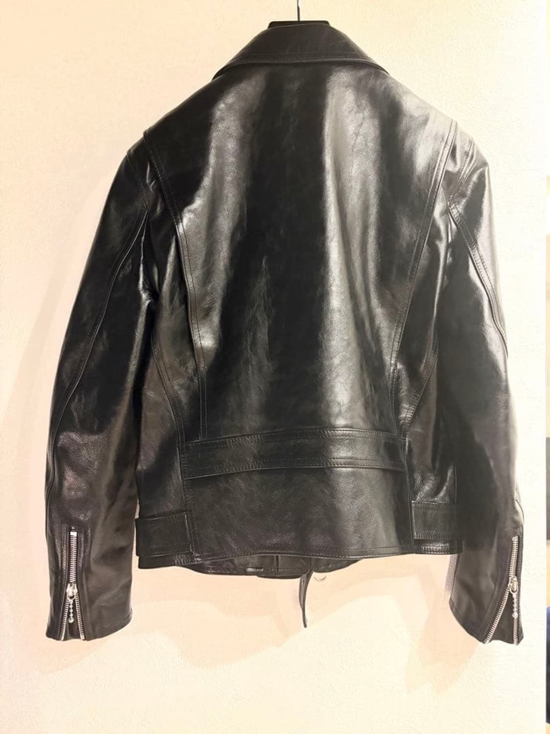 [투어스 도훈님 착용] 셀린느 24AW 레더 자켓 상품이미지5