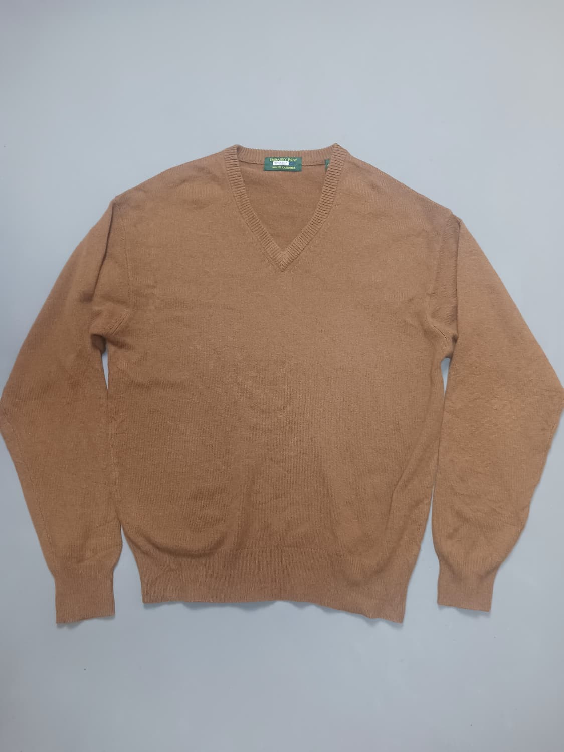 [M] 엠버시로우 캐시미어 브이넥 니트 브라운 상품이미지1
