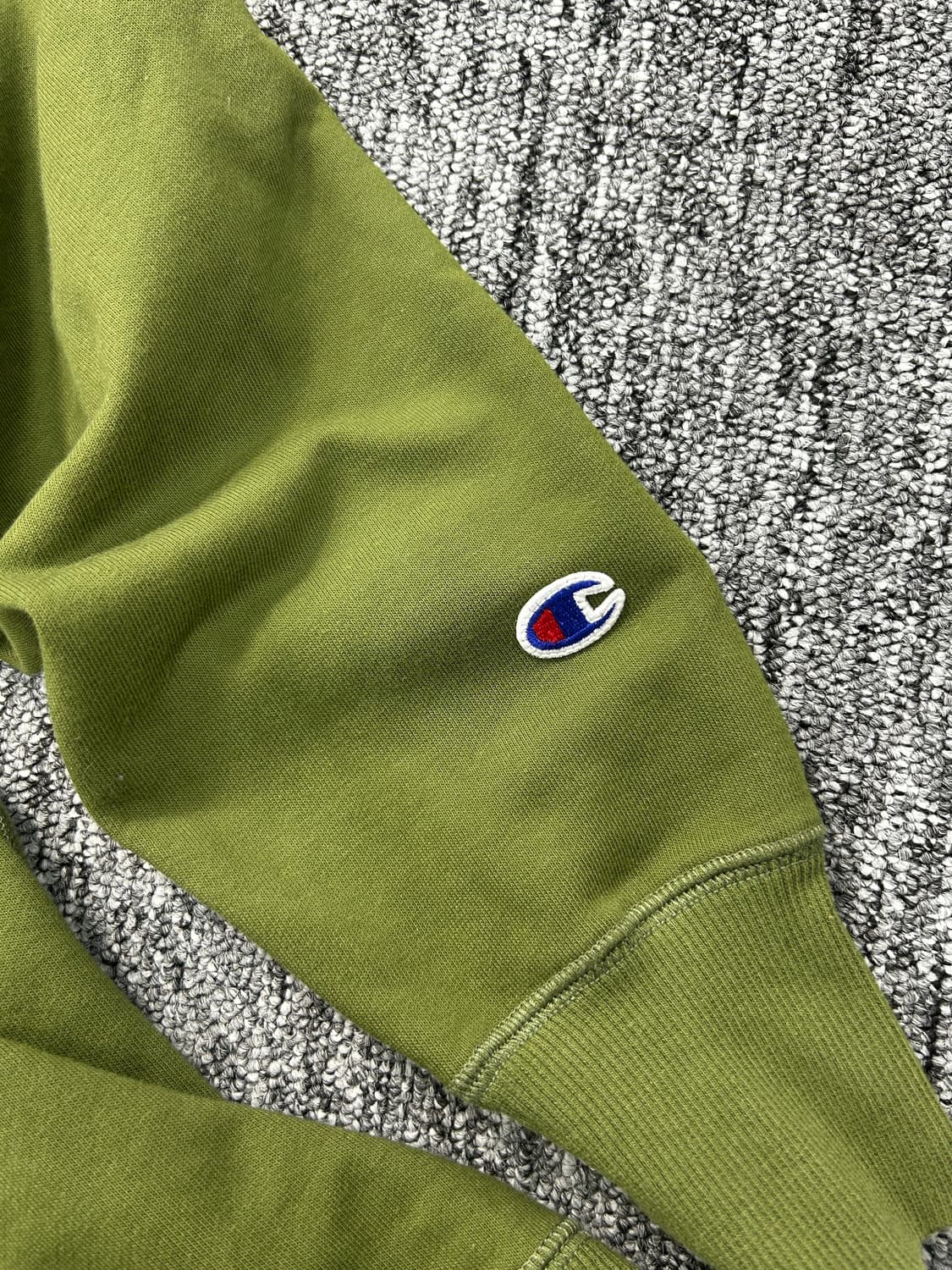 챔피온 카키 어센틱 맨투맨 M 상품이미지6