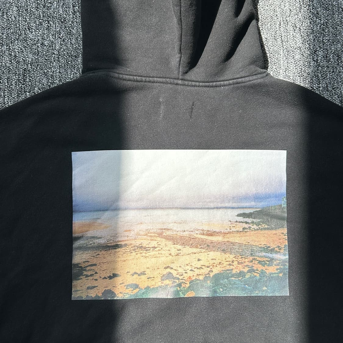 피어오브갓 에센셜 블랙 포토 후드티 상품이미지4