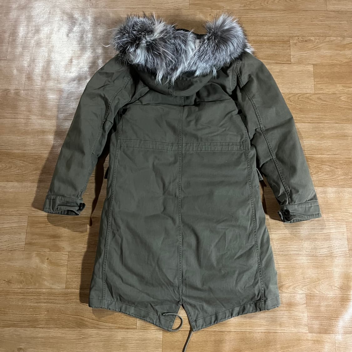 [여55-66] 이브살로몬 아미 폭스퍼 야상패딩 상품이미지8