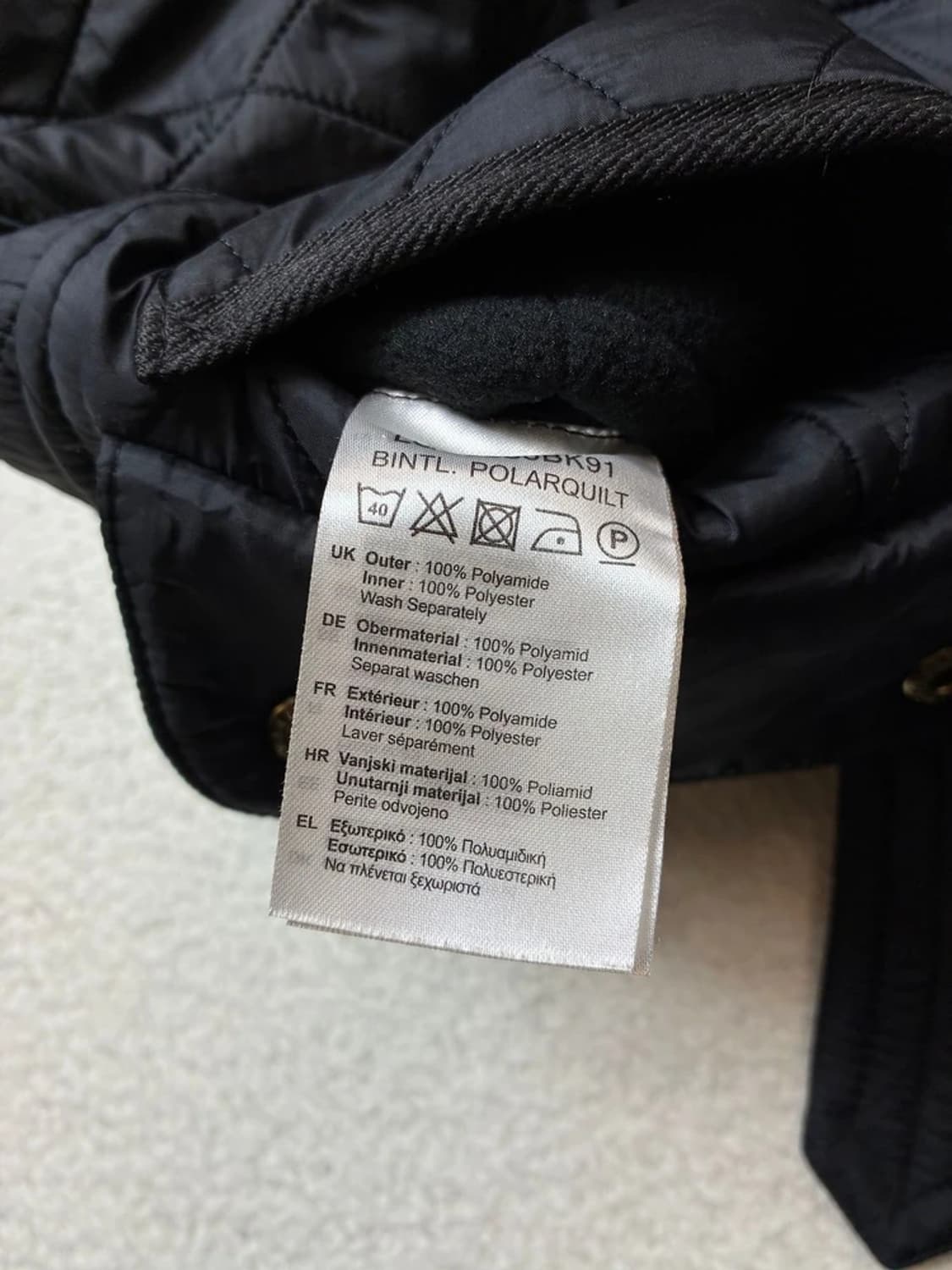 바버 인터네셔널 블랙 폴라퀼트 자켓 PN6520 상품이미지10