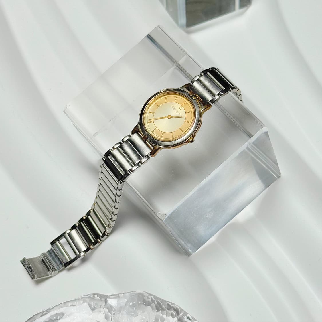 빈티지 YSL 생로랑 콤비 메탈 브레이슬릿 쿼츠 시계 상품이미지1