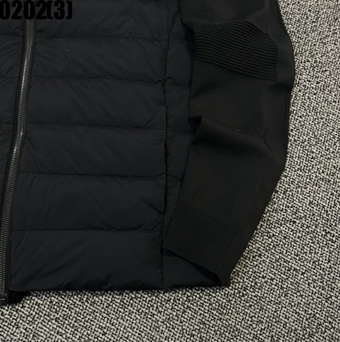 블랙야크 경량패딩 상품이미지3