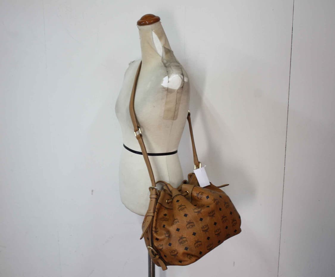 B-10501/MCM 정품 여성용 비세토스 복조리백 상품이미지2