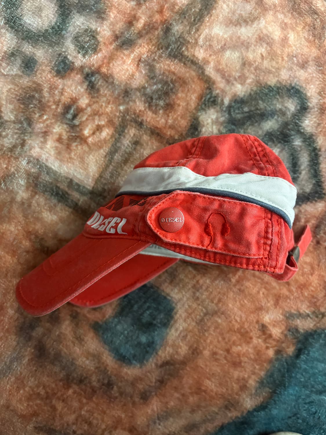 TTF✳️2000‘s 디젤 이어폰 볼캡 상품이미지1