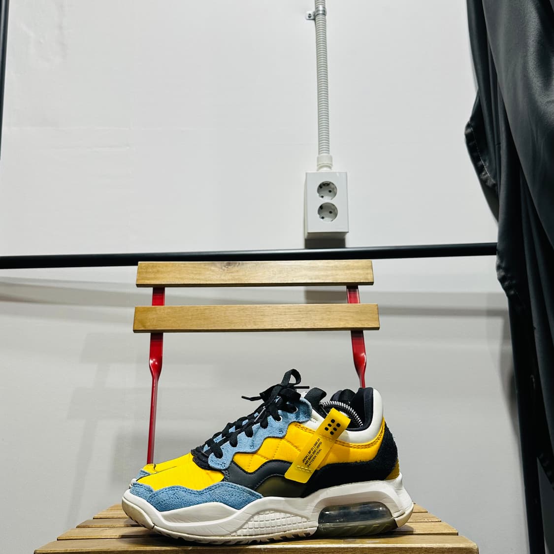 250) 조던 운동화 남녀 공용 신발 MA2 유니버시티 골드 상품이미지3