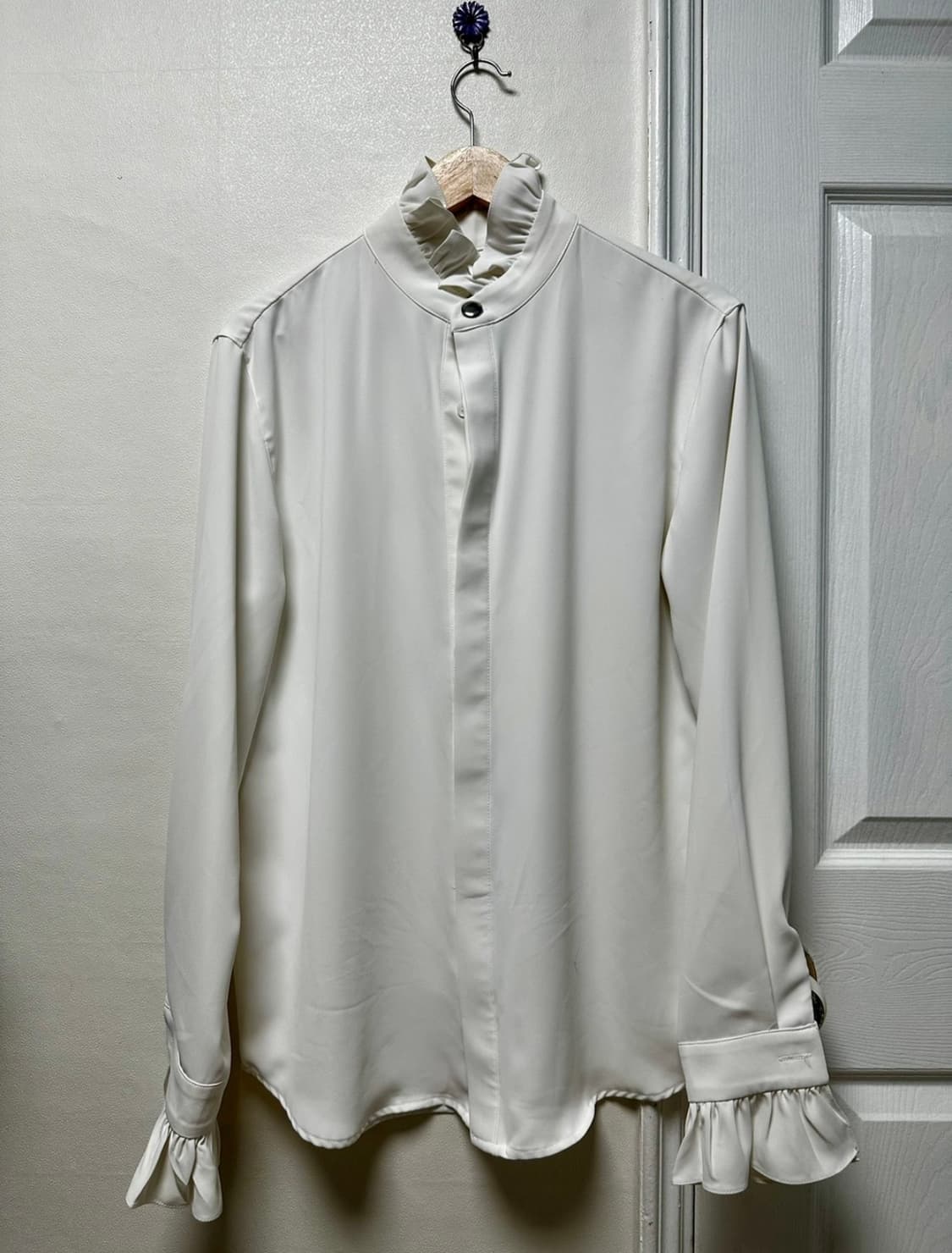 디벨 프릴 셔츠 상품이미지1