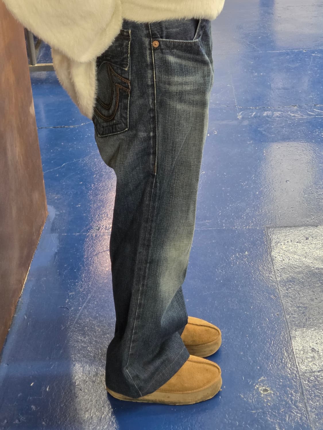 TR 트루릴리전 레더 라인 데님 팬츠 상품이미지3