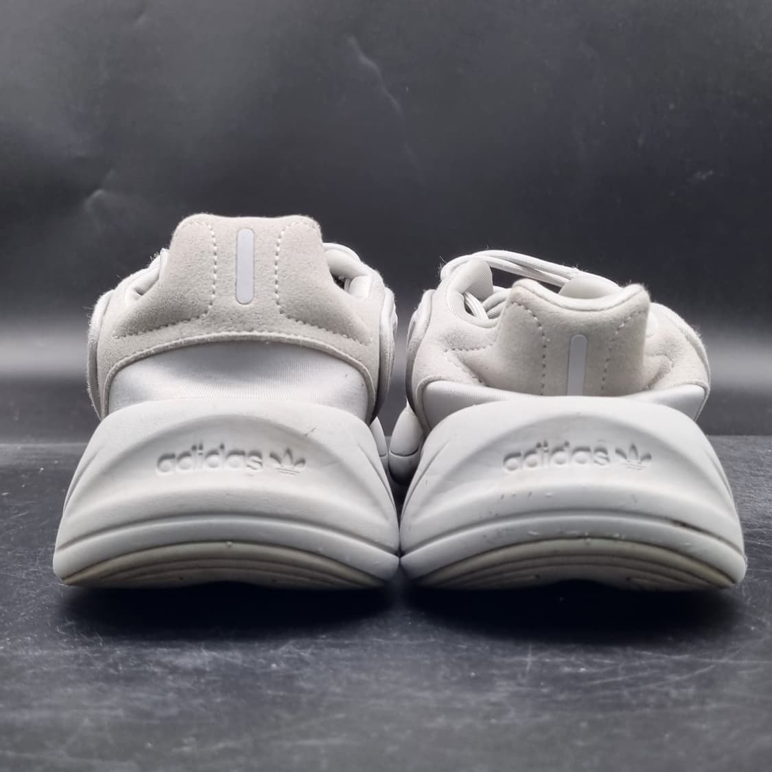 아디다스 오젤리아 그레이 여성운동화240 상품이미지4