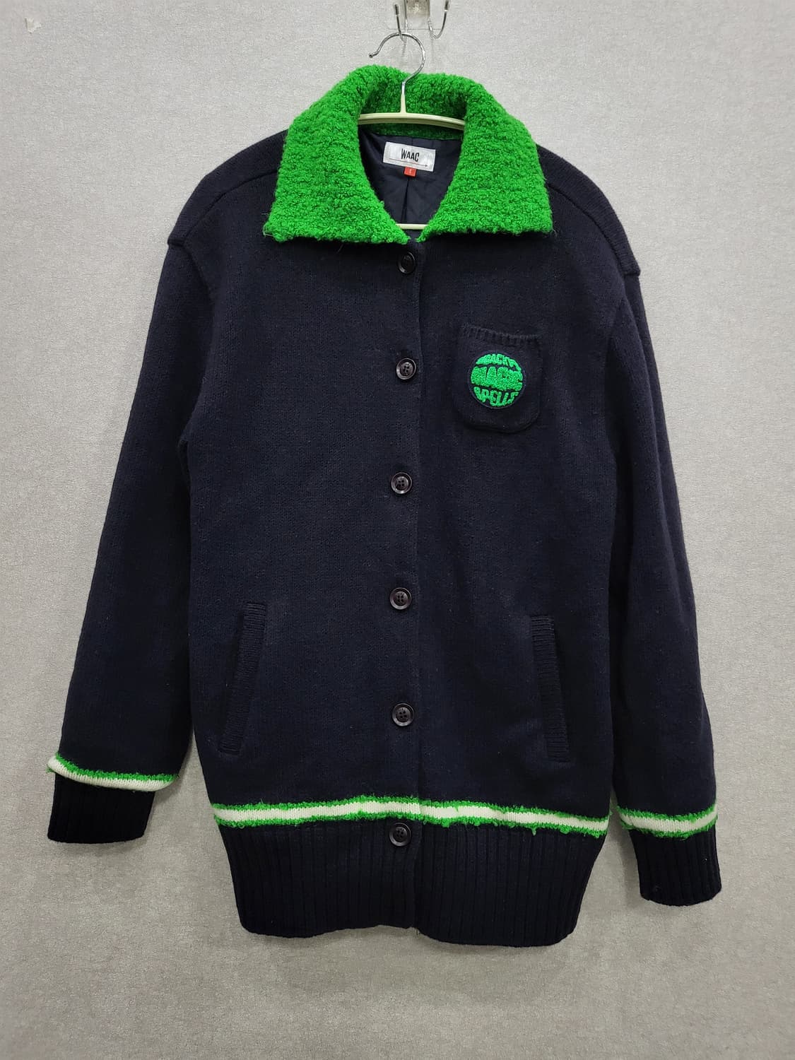 왁 WAAC 배색 니트 방풍 자켓 상품이미지1