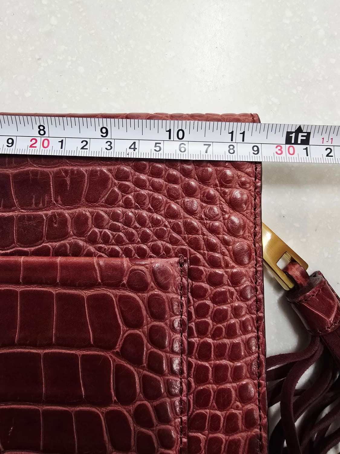 미샤 와인색 크로커다일 클러치 가방 + 태슬 상품이미지4