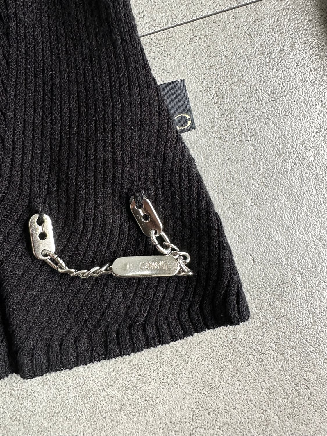 저스트 카발리 2000s 블랙 체인 슬리브 니트 상품이미지7