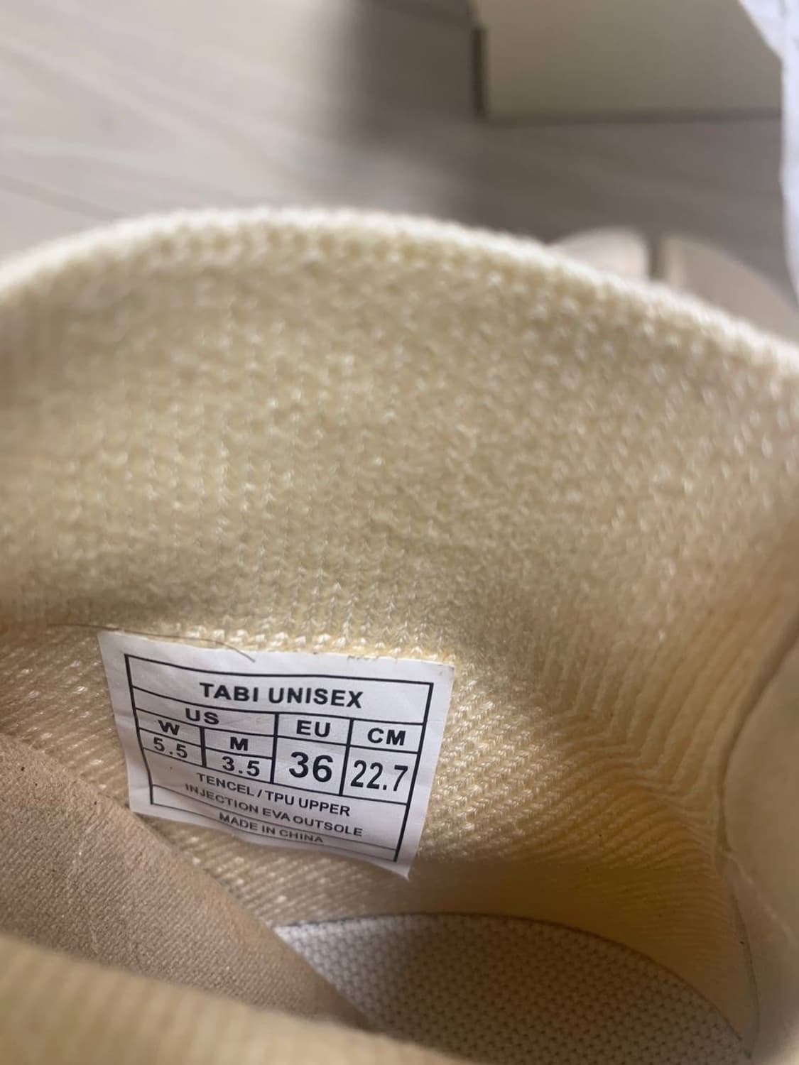 (새상품) 타비 Tabi 230 화이트 신발 상품이미지7