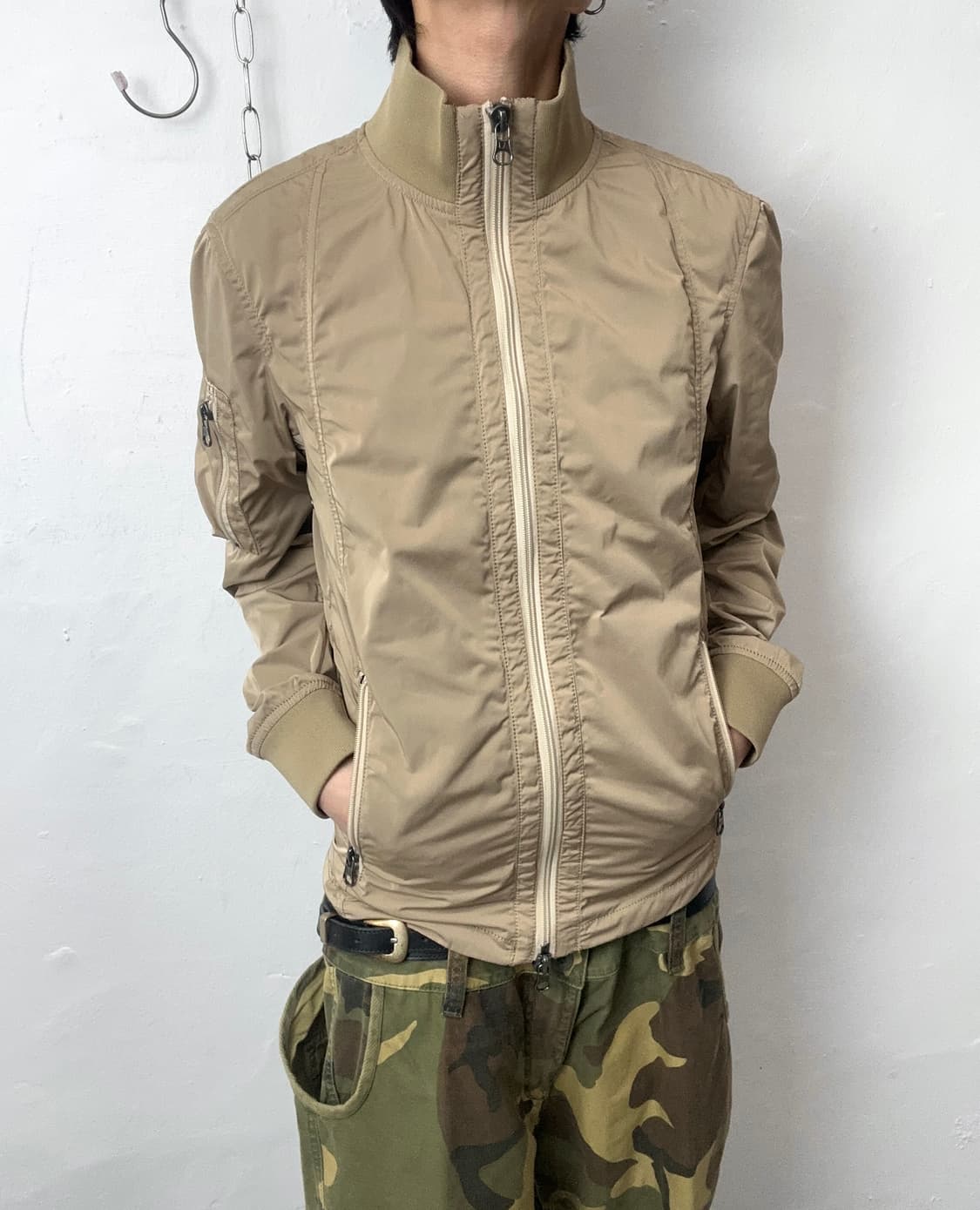 Armani Jeans Slim Fit Nylon Bomber Jacke 상품이미지1