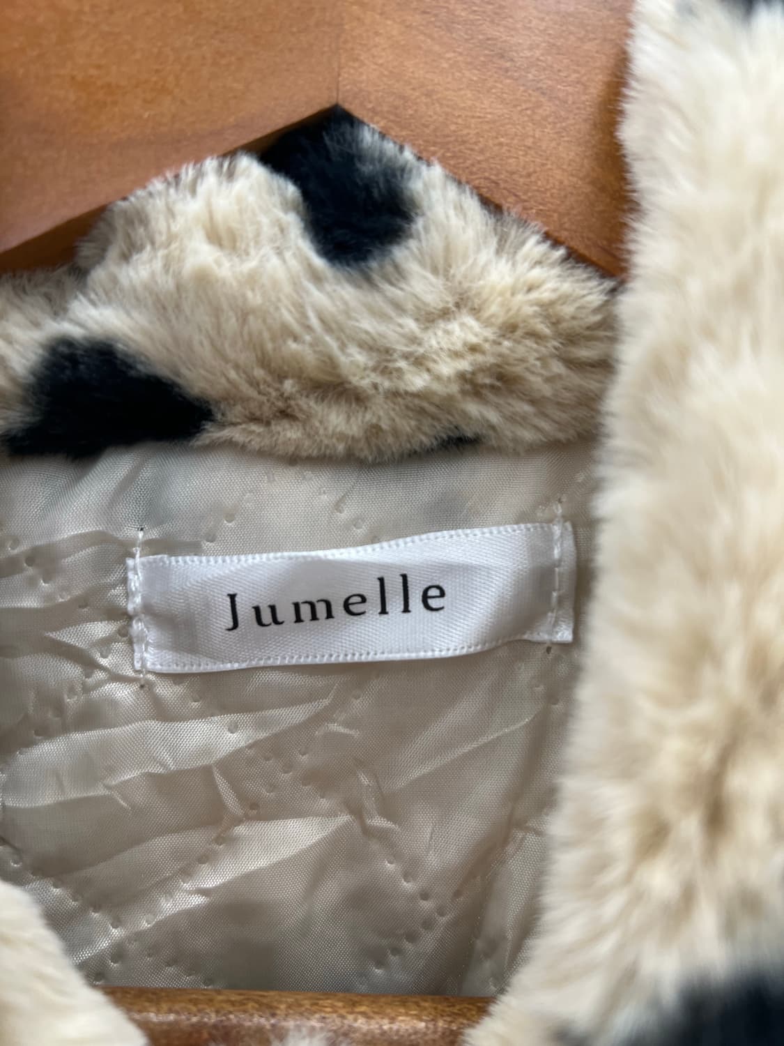 Jumelle Faux Fur Heart Jacket 상품이미지3