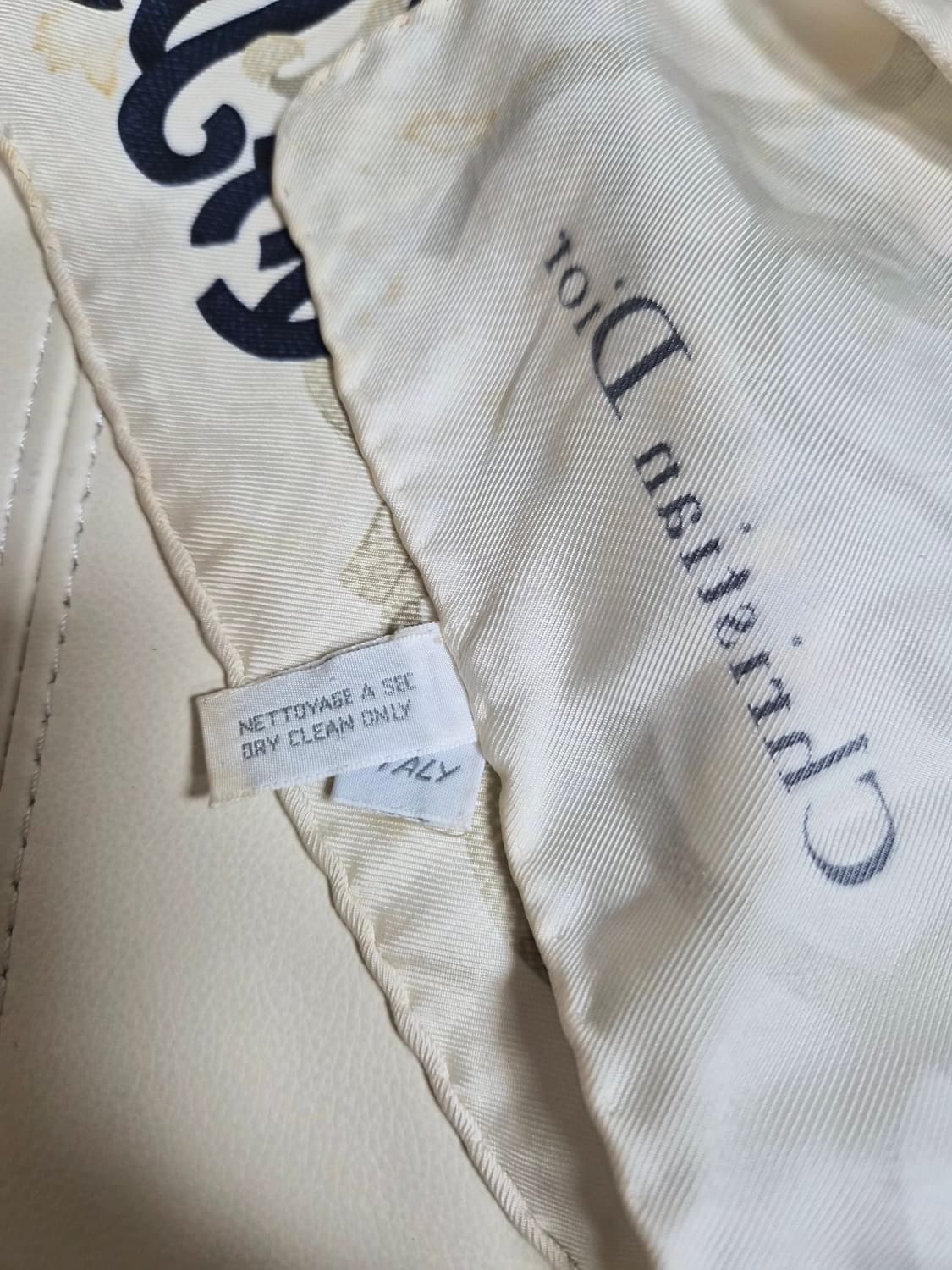 크리스찬디올 정품 실크스카프 90x90 상품이미지8