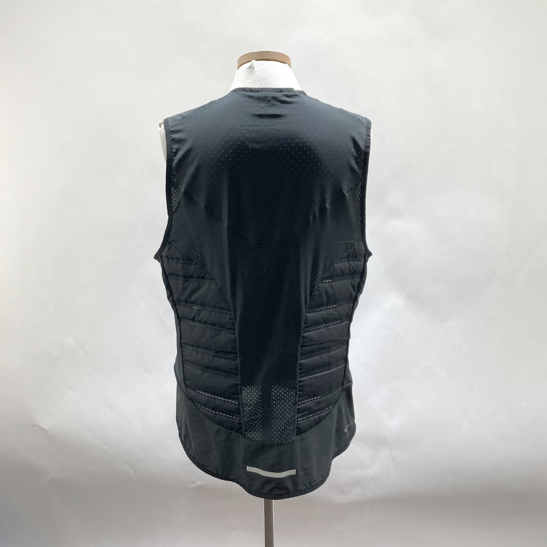 나이키 에어로로프트 블랙 XL 영구제  상품이미지3