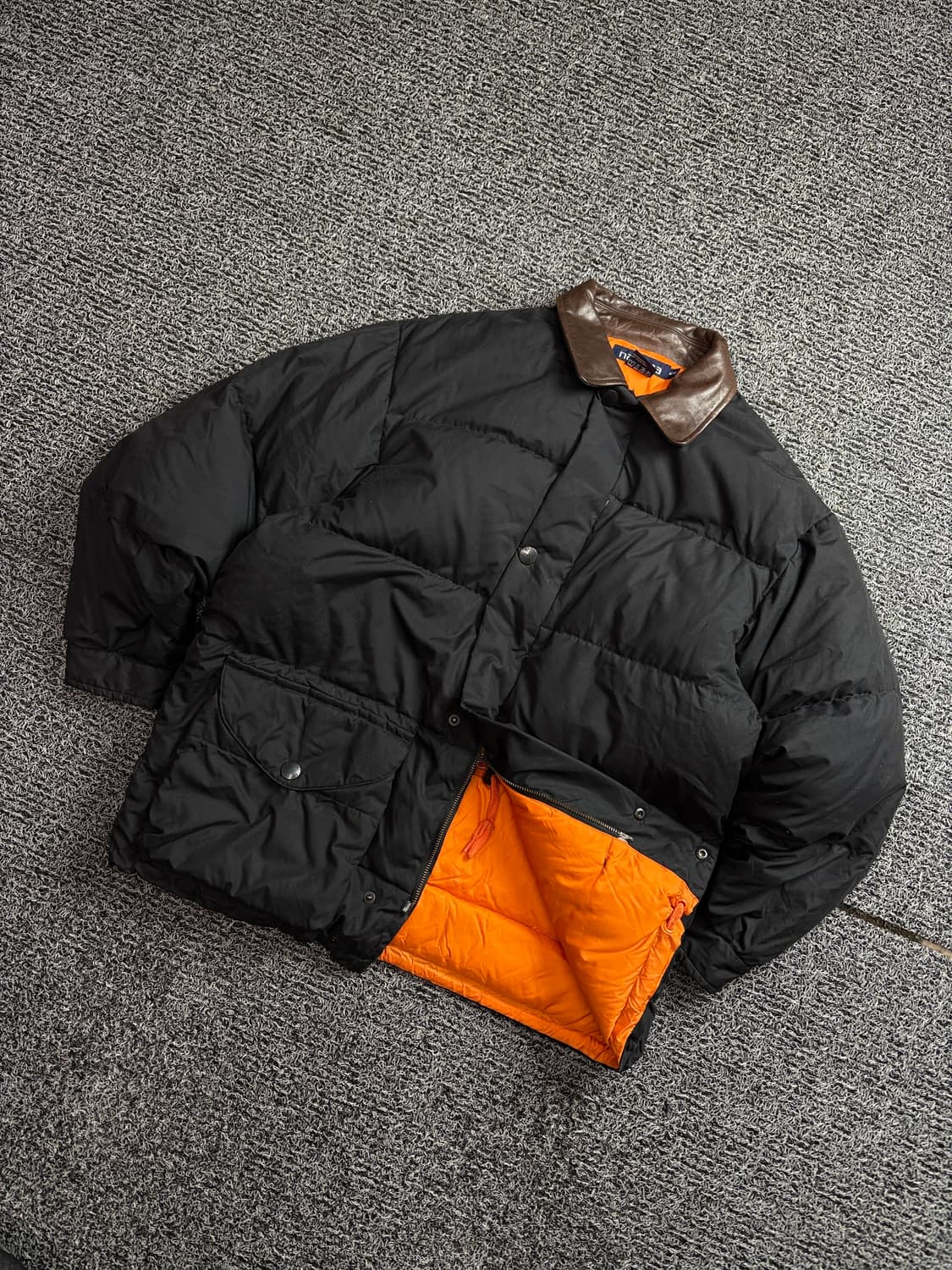 노티카 올드스쿨 레더 카라 다운 패딩 점퍼 2304 상품이미지1