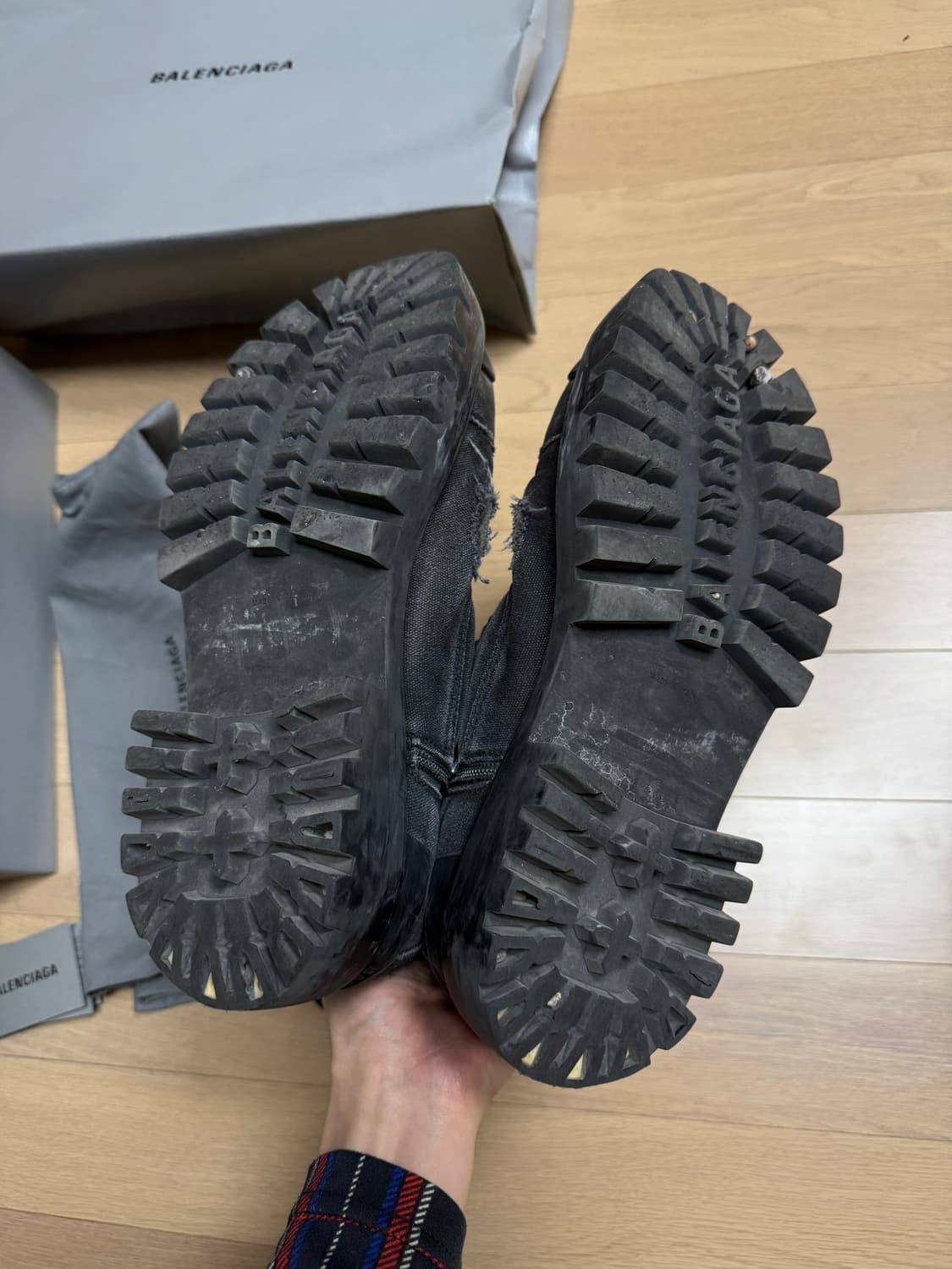 [42] 발렌시아가 스트라이크 부츠 상품이미지6