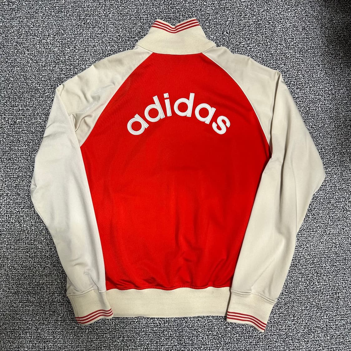 (100) 아디다스 레드/아이보리 배색 트랙탑 져지 상품이미지4