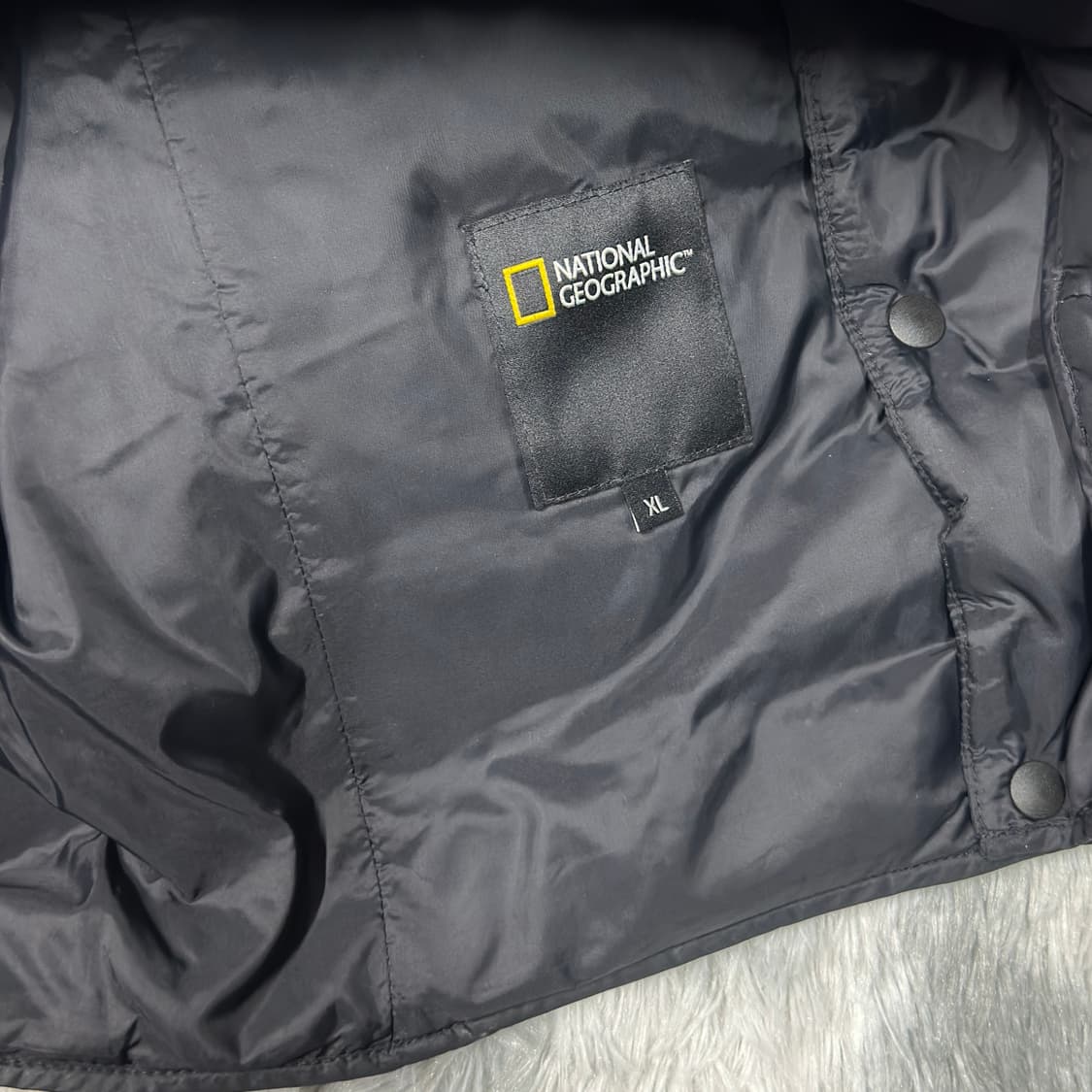 내셔널지오그래픽 경량 패딩조끼 블랙 XL 상품이미지3