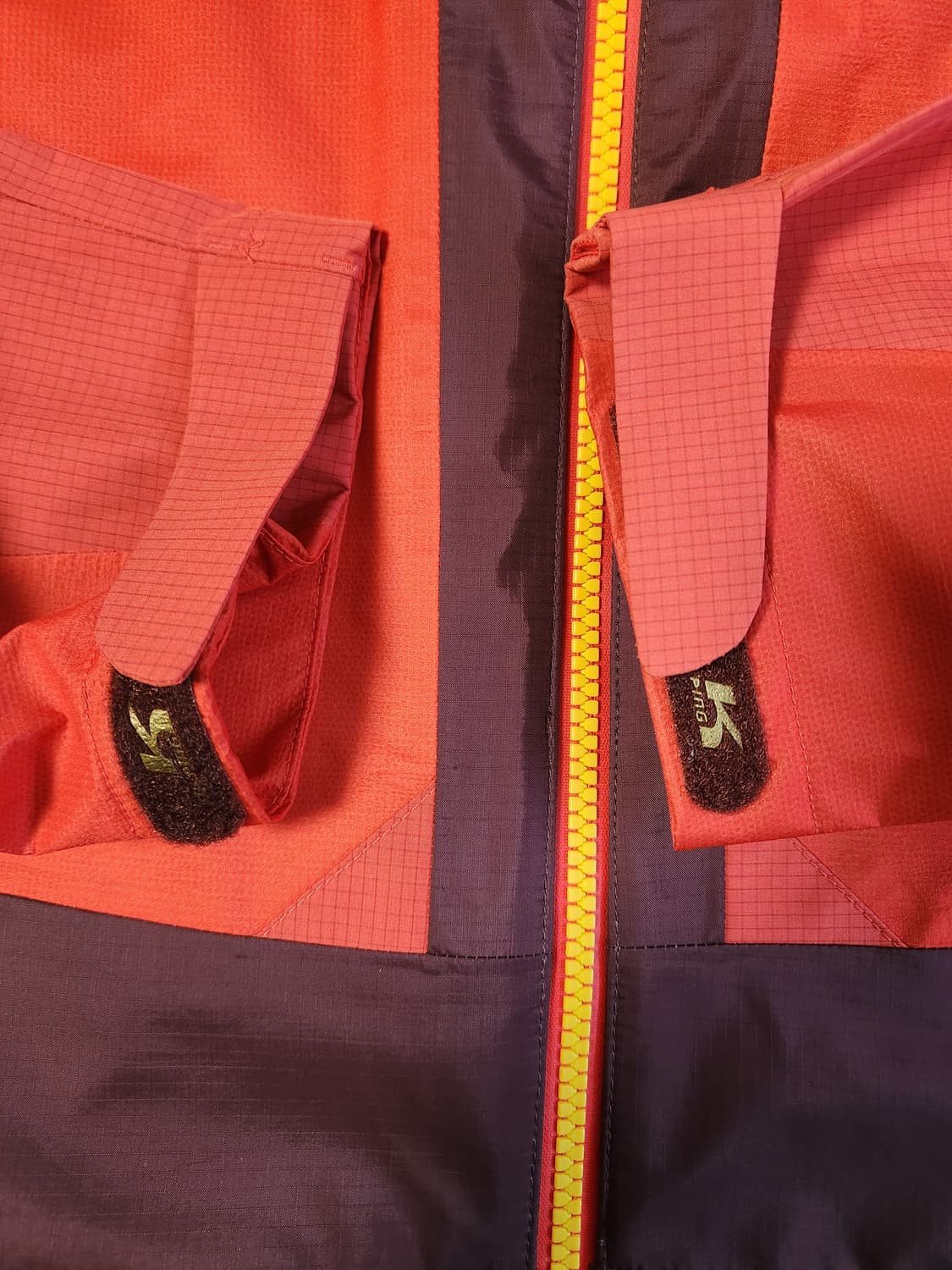 새상품급) 콜핑 고어택스 방수 방풍 기능성 등산 여성 바람막이 사이즈10 상품이미지7