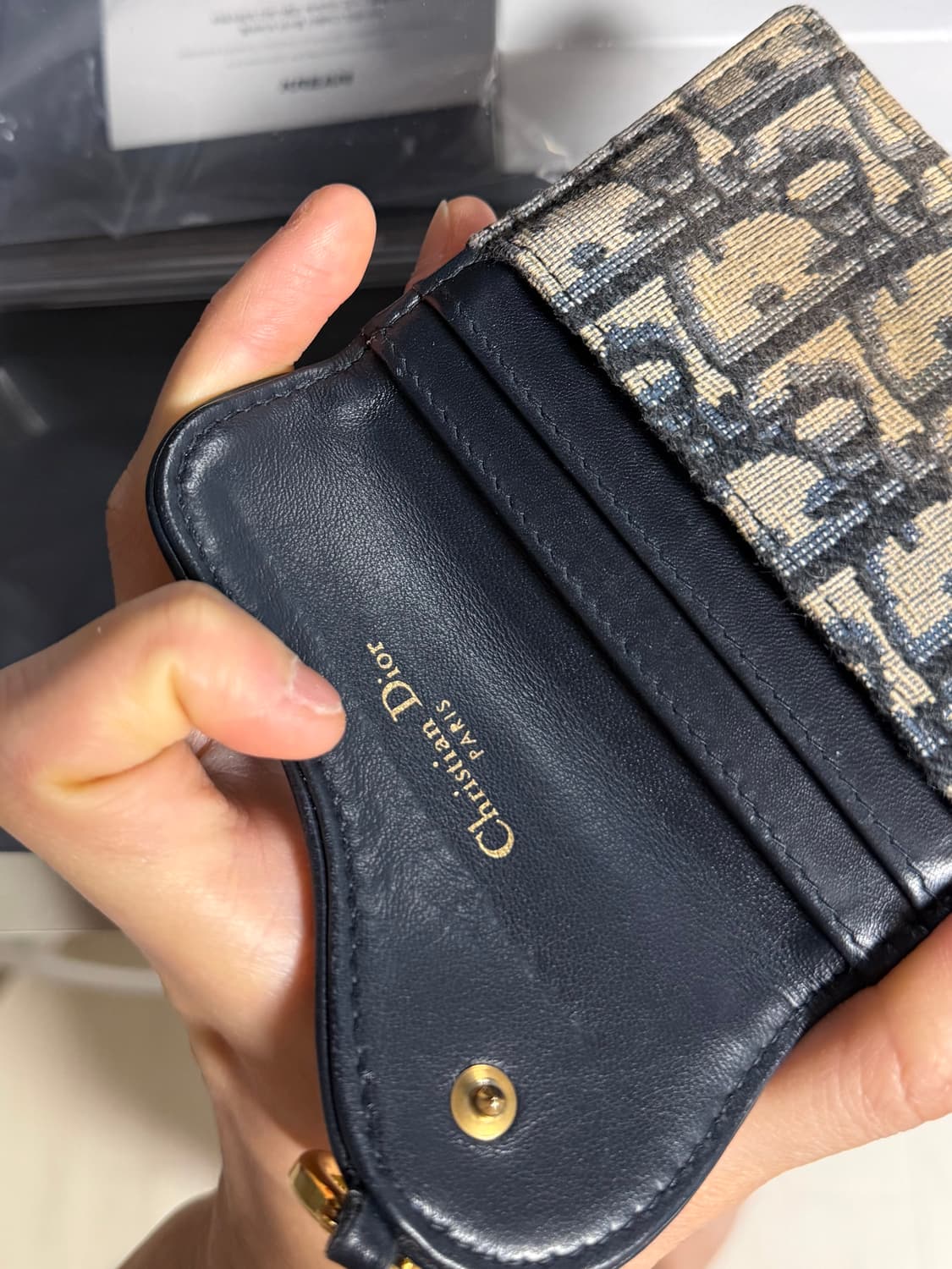 디올 오블리크 새들 카드지갑 상품이미지4