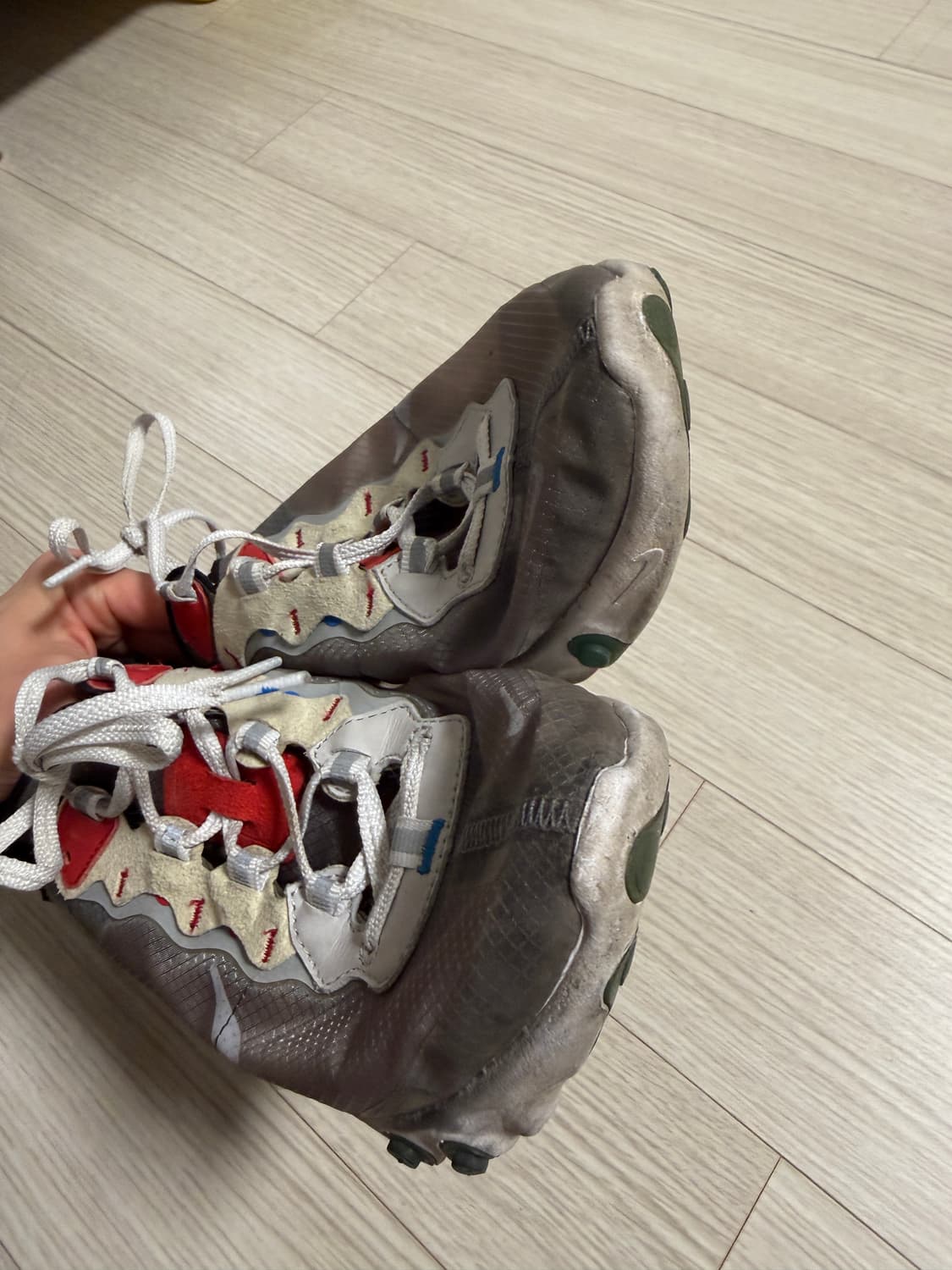 나이키 리액트 러닝화 상품이미지5