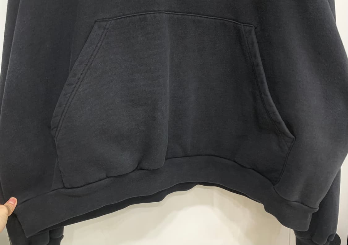 [3]발렌시아가X아디다스 후드티셔츠 블랙 상품이미지3