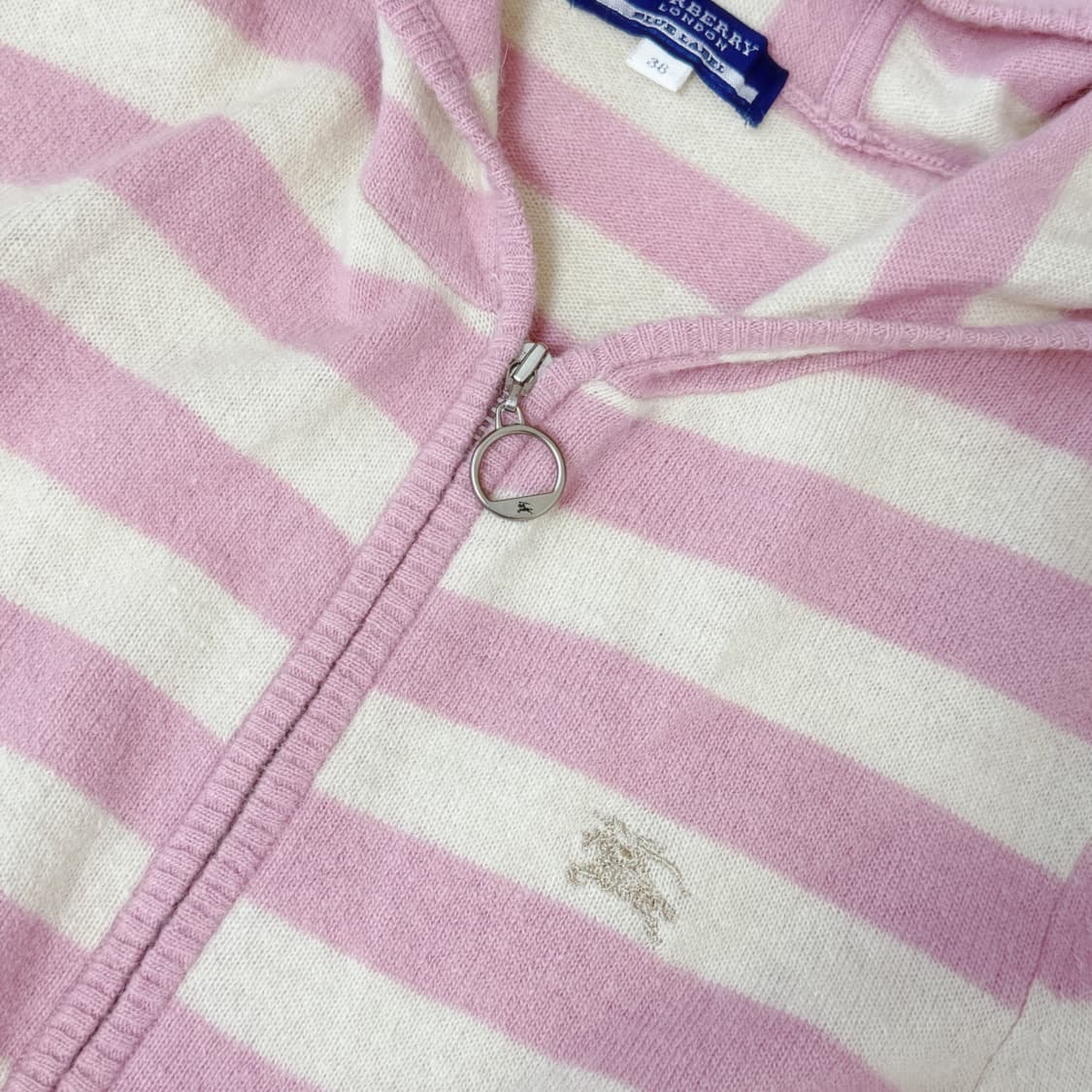 Burberry 버버리 블루라벨 딸기우유 마카롱 후드집업 ≽^•⩊•^≼ 상품이미지5