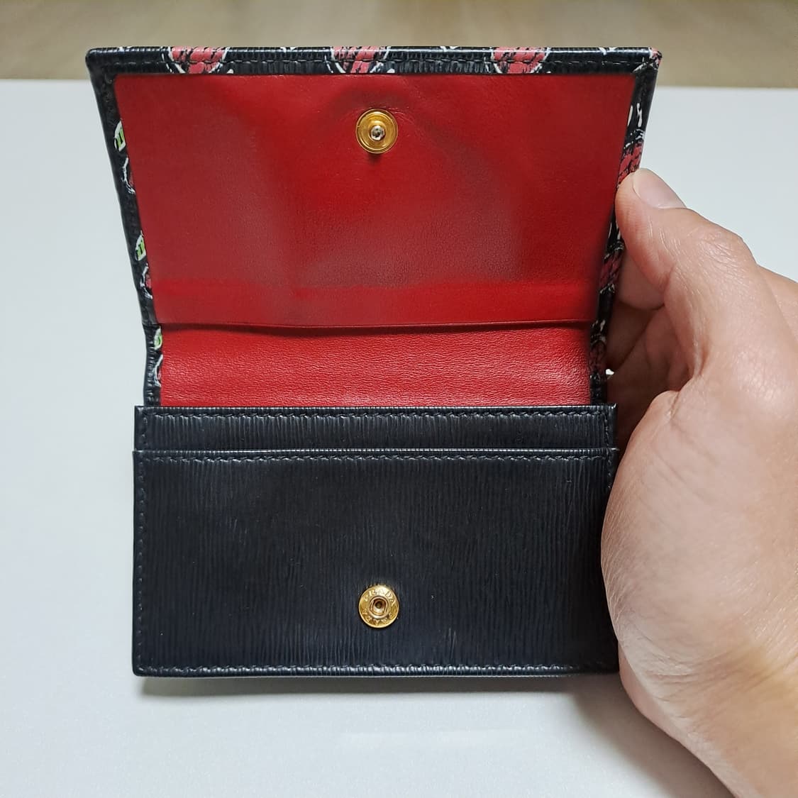 [100%/정품] 프라다 사피아노 하트 패턴 카드지갑, 프라다지갑 상품이미지5