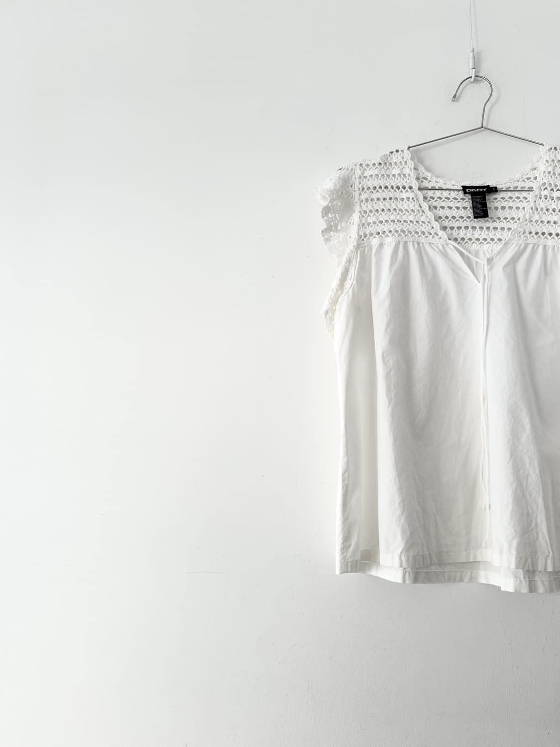DKNY semi fly punching top 상품이미지3