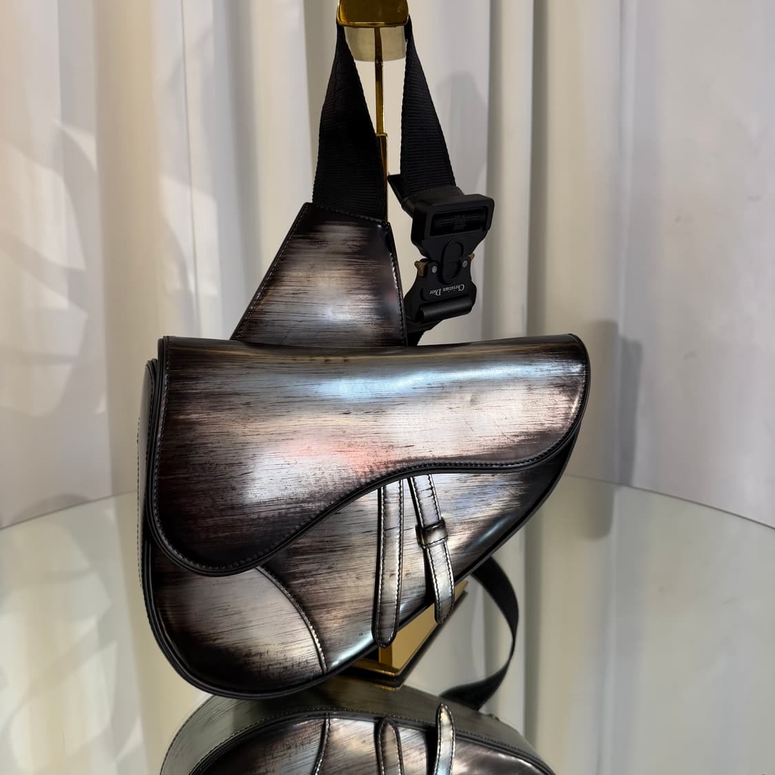 S / 미디움 디올 실버 메탈 새들백 한정판 상품이미지2