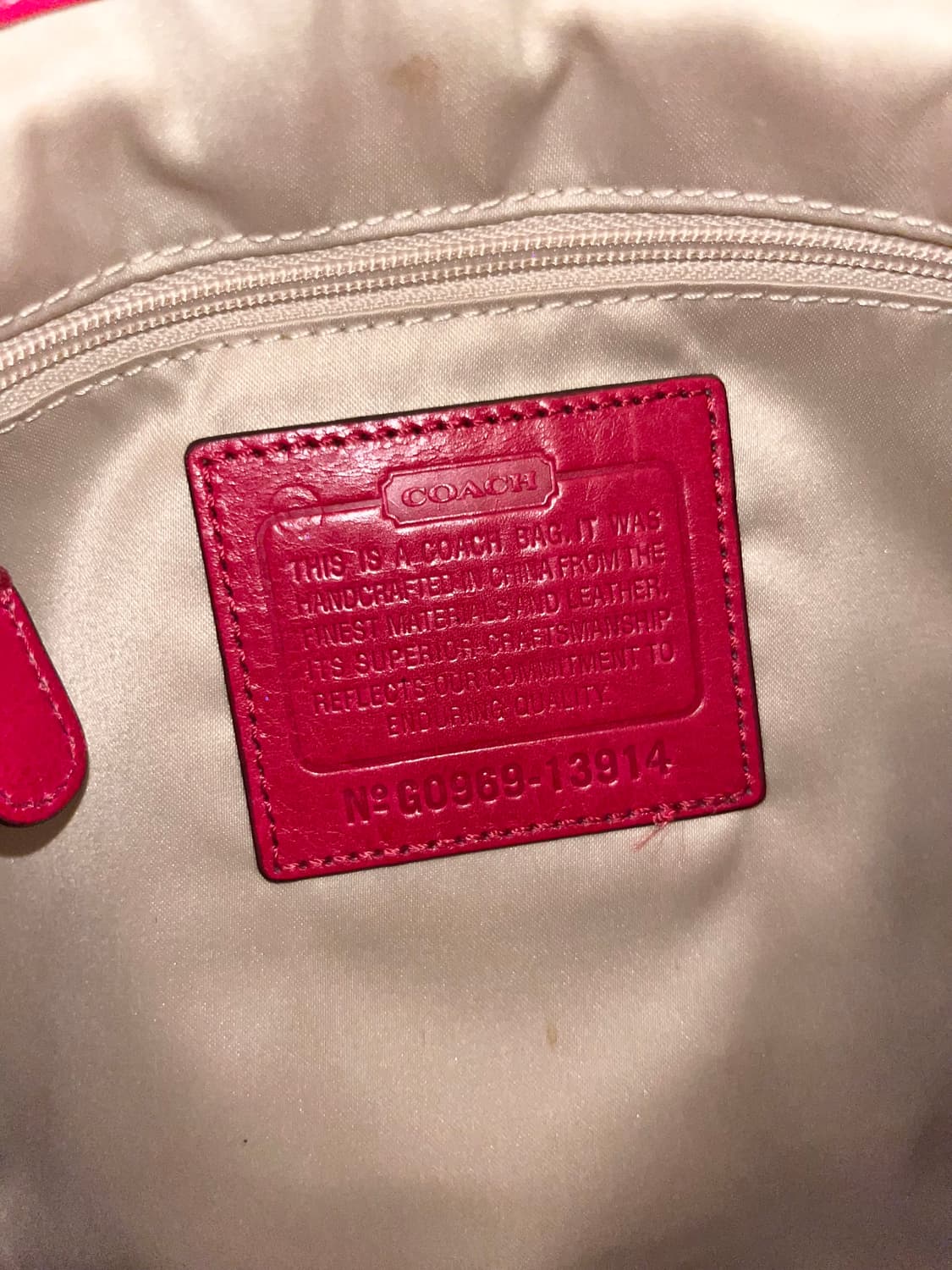 📦Coach Hot Pink shoulder bag 상품이미지9