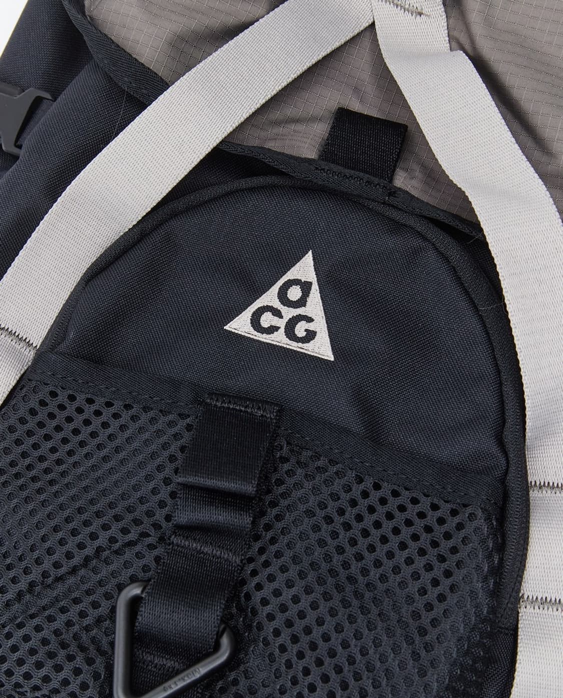 ACG 데이맥스 백팩 25L 상품이미지4
