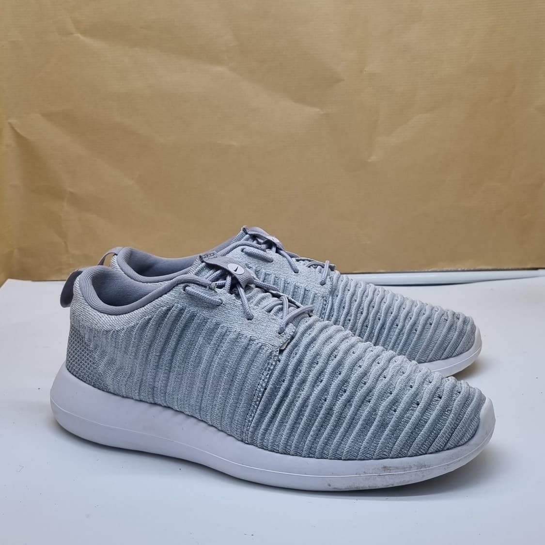 나이키 로쉬투 플라이니트 남성운동화270. 상품이미지1