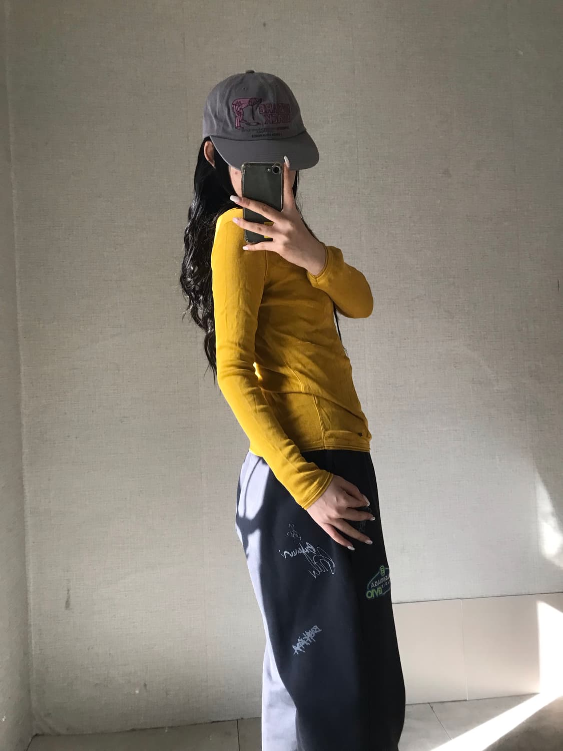 버버리 머스타드 롱슬리브 상품이미지4