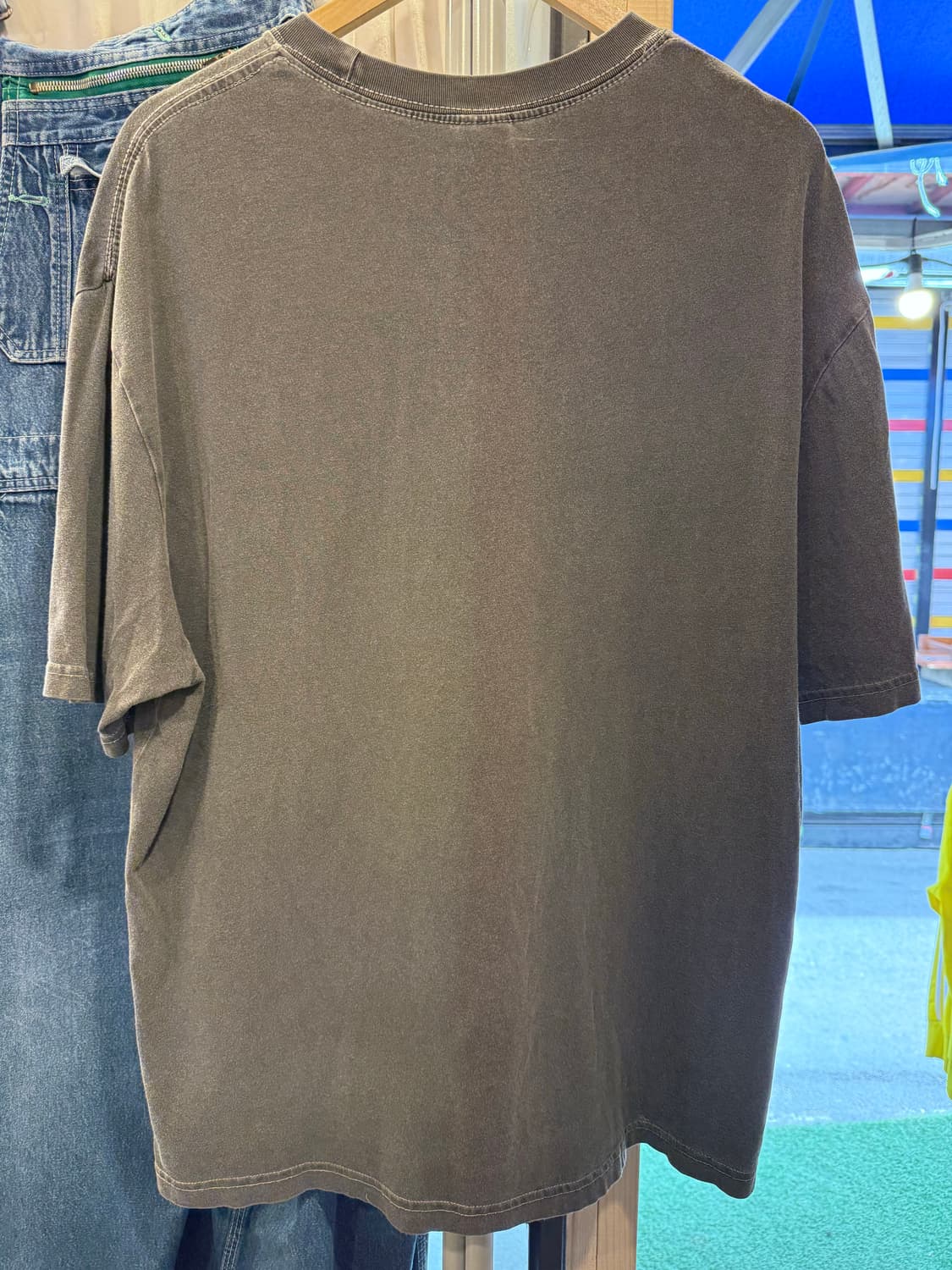 트래블 차콜 피그먼트 반팔 티셔츠 상품이미지3