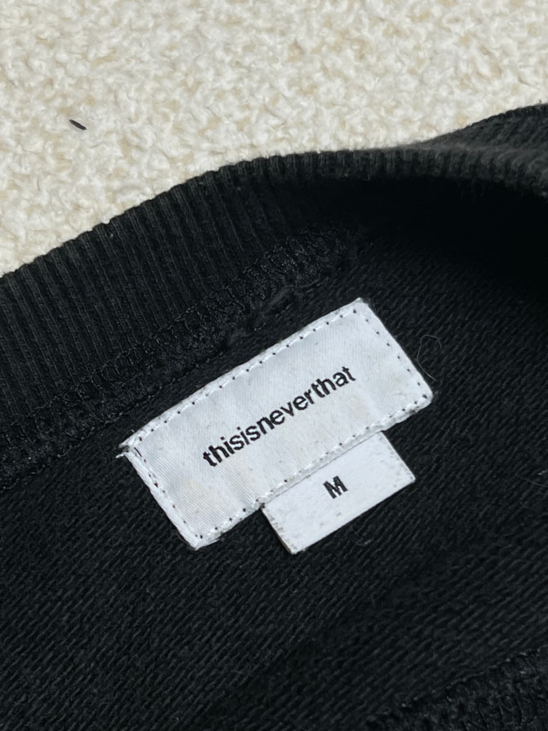 디스이즈네버댓 디네댓 로고 맨투맨 M 블랙 상품이미지3