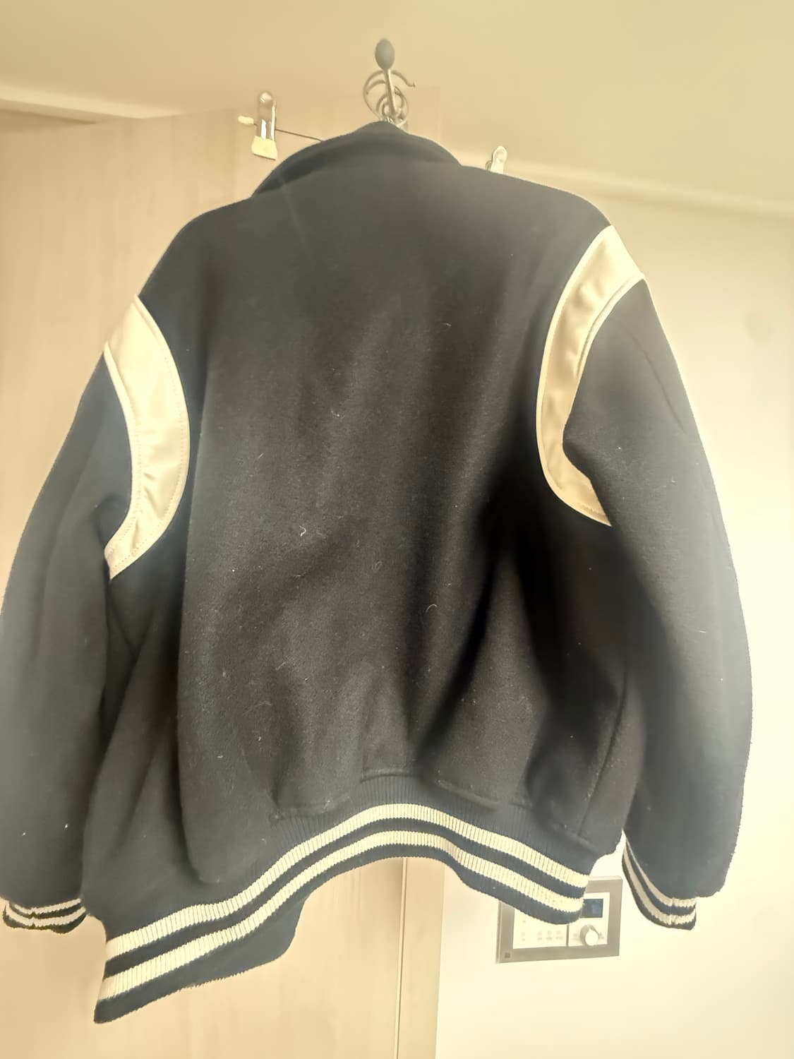 바시티 자켓 판매 합니다 상품이미지2