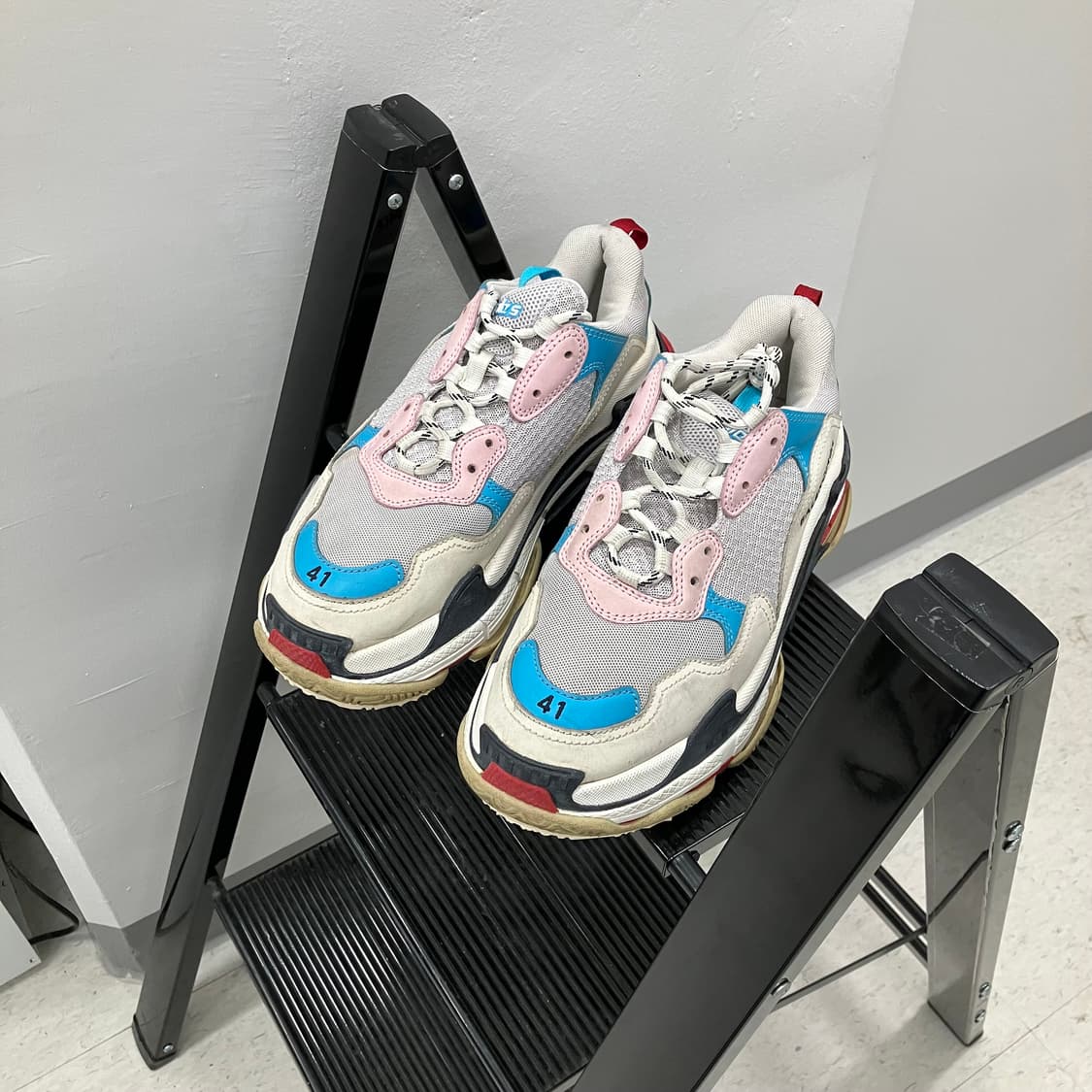 발렌시아가 트리플 S 41 상품이미지1