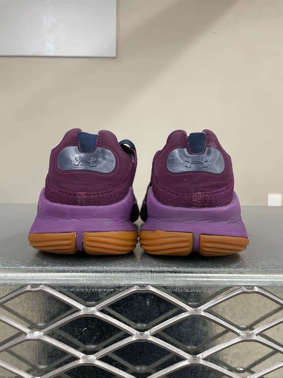 언더아머 UA 커리 4 로우 280 상품이미지3