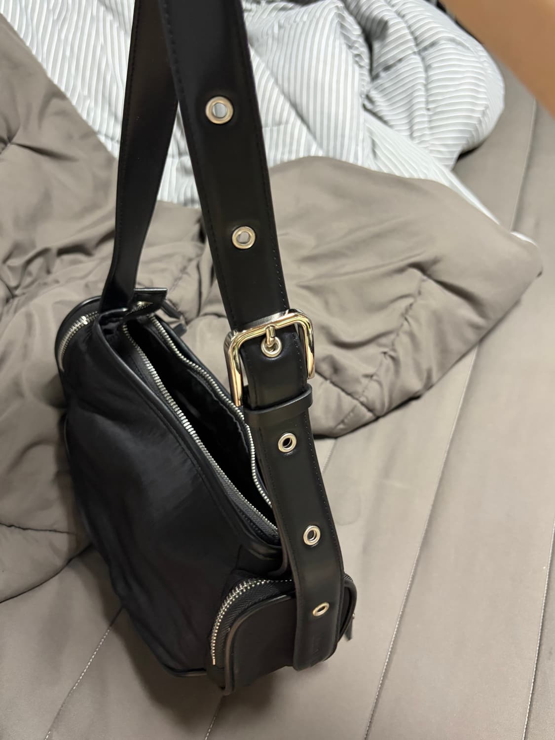 마뗑킴 마들렌 라운드백 블랙 상품이미지6