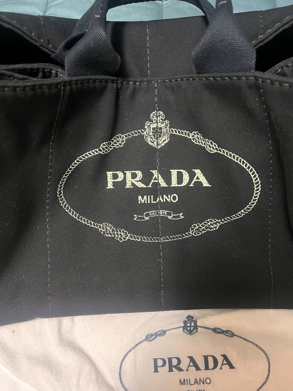 프라다 카나파 네로 라지 상품이미지1