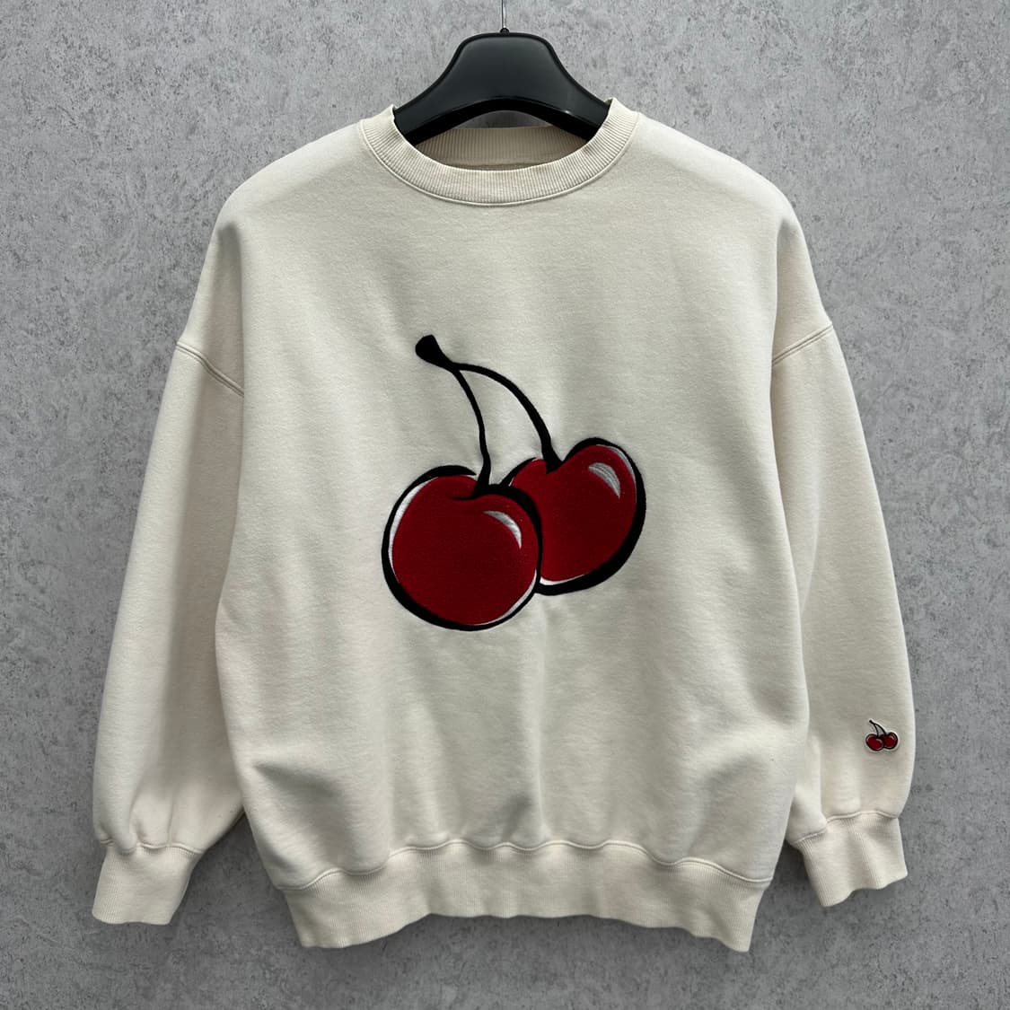 FREE 키르시 여자 오버핏 맨투맨 상품이미지1