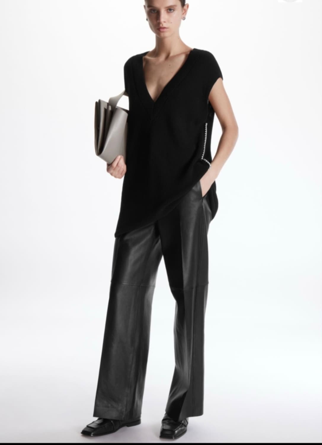 남녀공용COS 코스 여성 오버사이즈 니트 베스트 블랙 F 55-88 상품이미지2