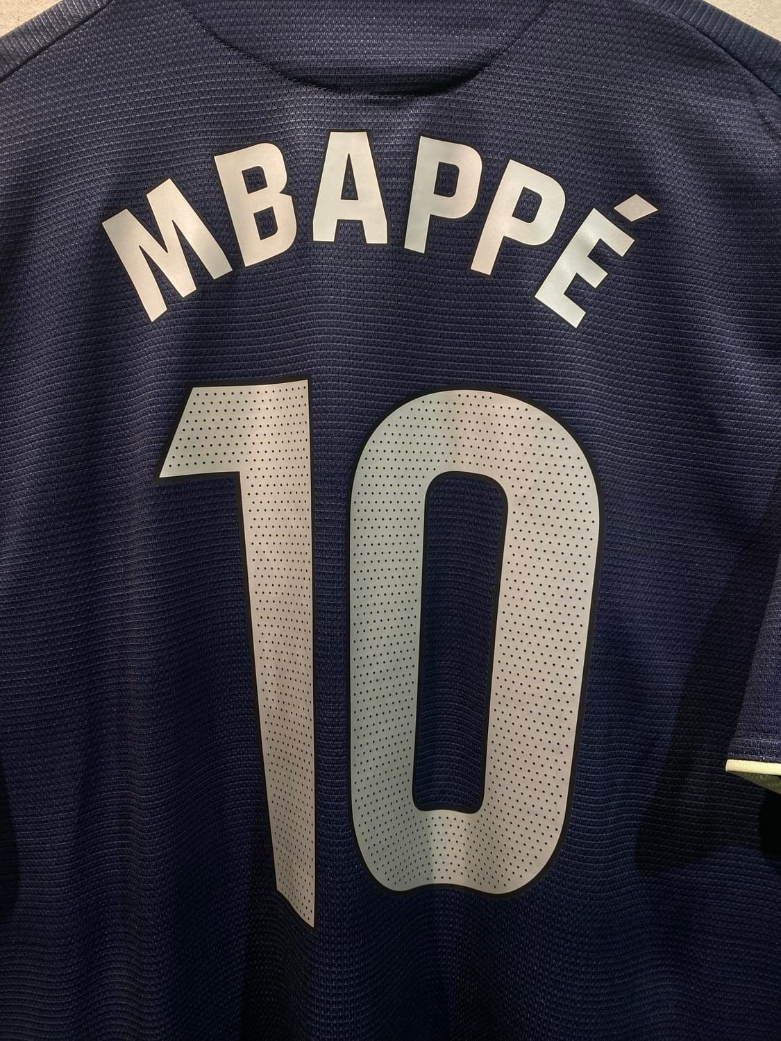 25-26 레알마드리드 음바페 어센틱 어웨이 유니폼 (NEW) 상품이미지9