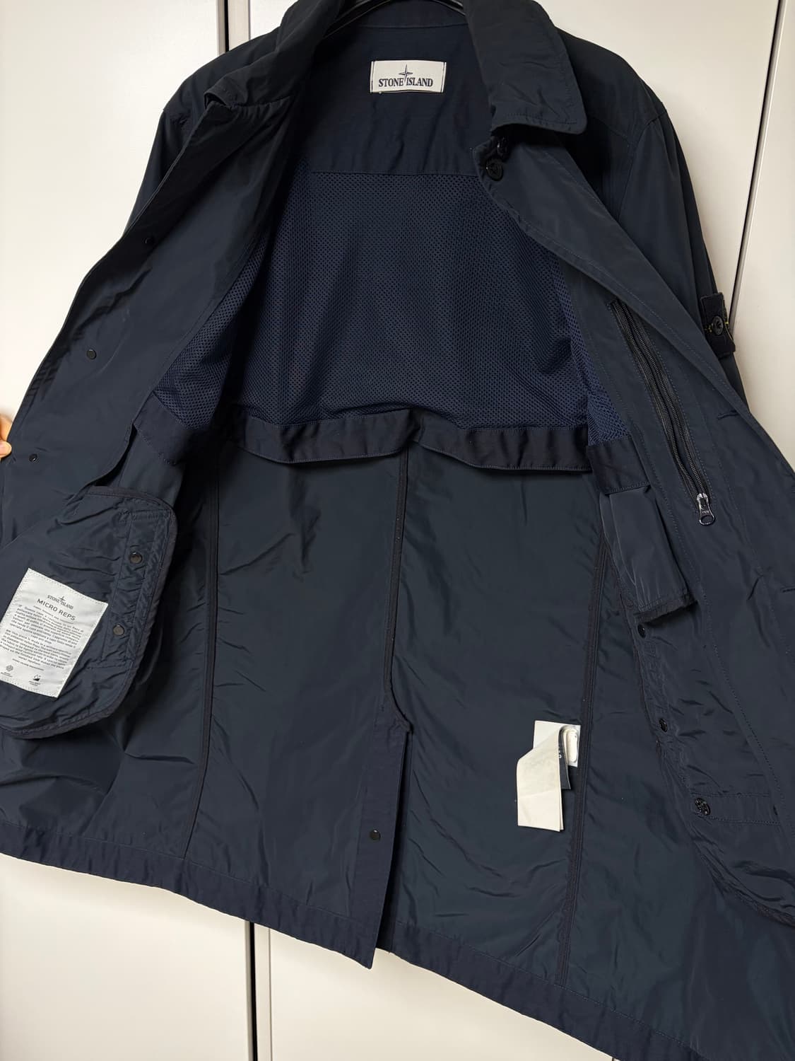 [A급] 스톤아일랜드 마이크로랩스 트렌치코트 다크네이비 상품이미지9