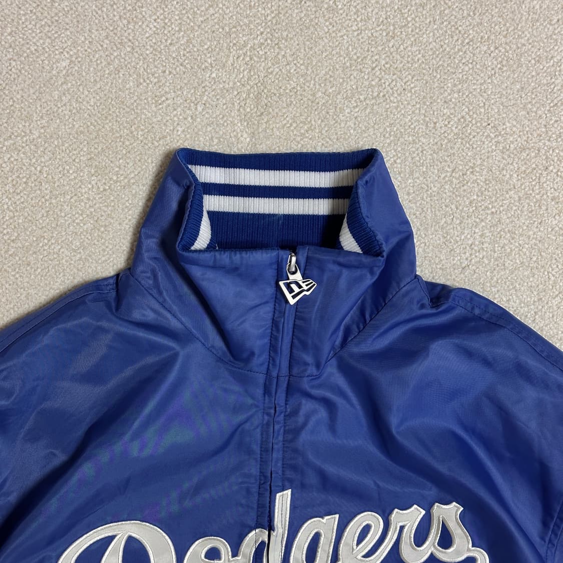 뉴에라 X MLB 나일론 스타디움 LA 다저스 재킷 상품이미지4